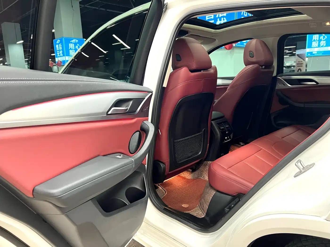 BMW X4 2022 xDrive 25i M Sport Package фото 11