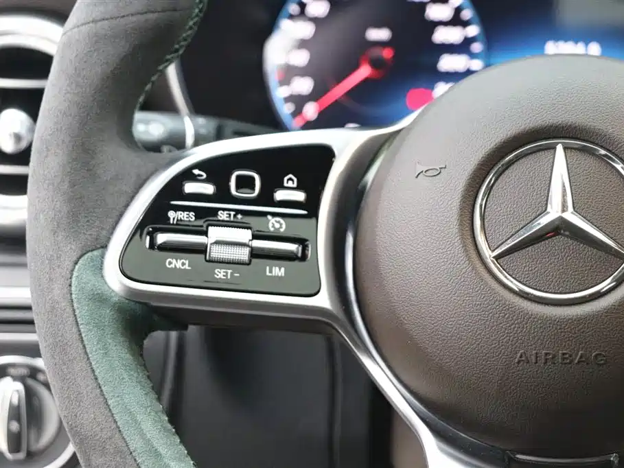 Mercedes-Benz GLC 2021 GLC 260 L 4MATIC Sporty фото 17