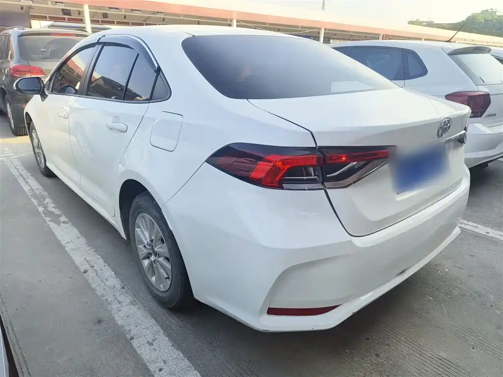 Toyota Corolla 2024 Model 1.2T Pioneer Edition фото 5