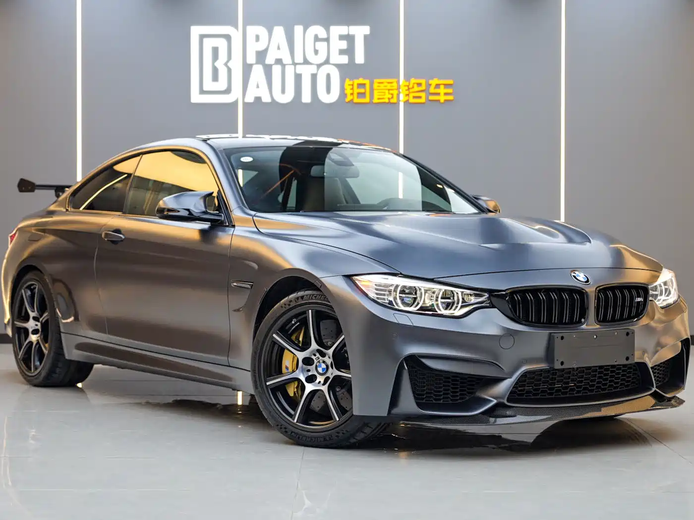 BMW M4 2016 M4 GTS фото 3