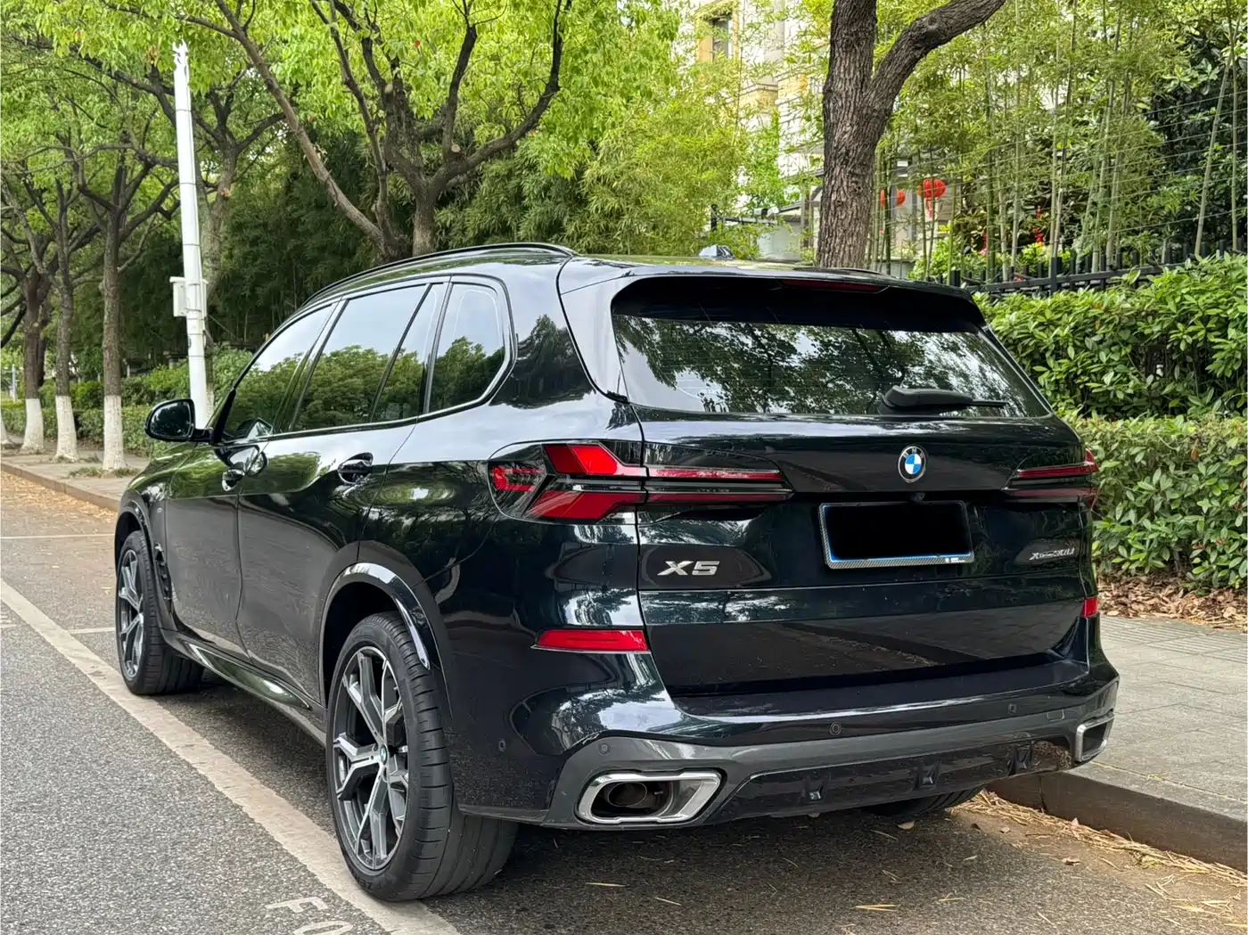 BMW X5 2023 xDrive 30Li Premium M Sport Package фото 4