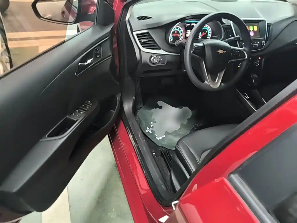 Chevrolet Cavalier 2019 320 Automatic Joy Edition фото 16