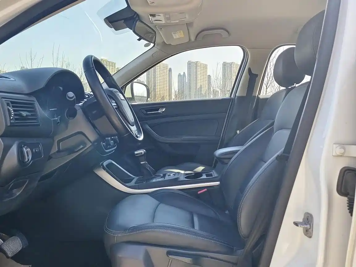Qoros 5 2018 2018 Facelift 1.6T Automatic Leading