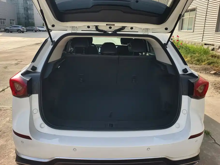 2023 MG ONE