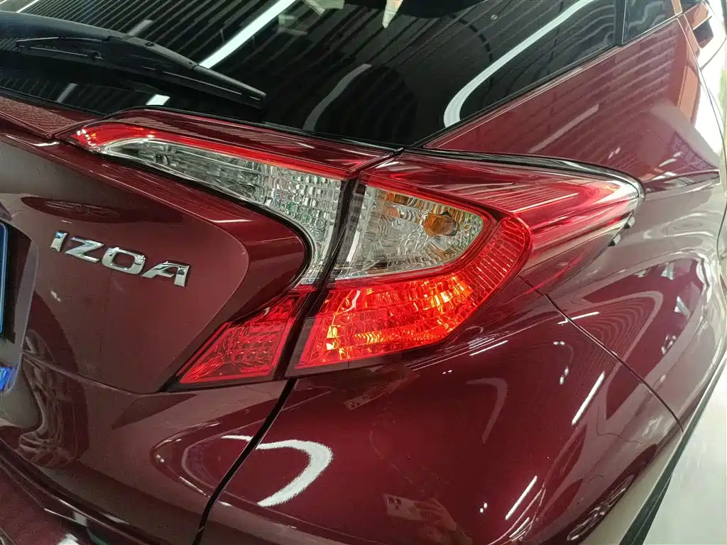 Toyota IZOA 2018 2.0L Speed Edition China VI фото 8