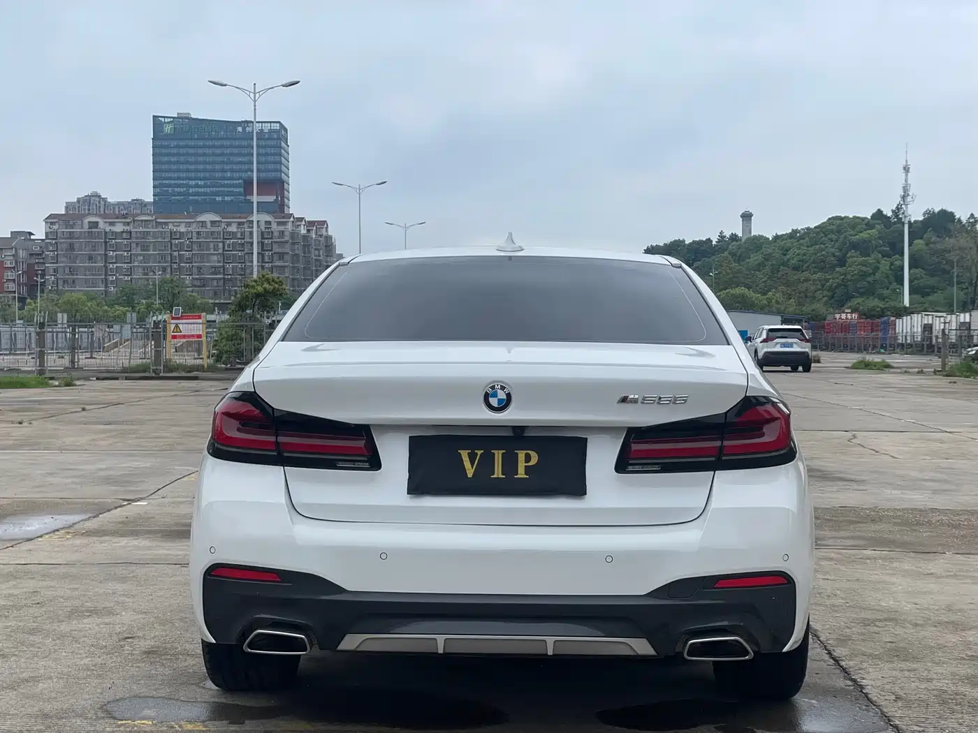 BMW 5 Series 2022 525Li M Sport Package фото 8