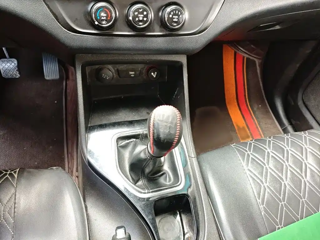 Фото 7 - Baojun 730