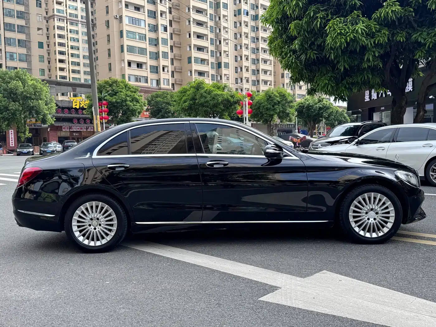 Photo 5 - Mercedes-Benz C-Class