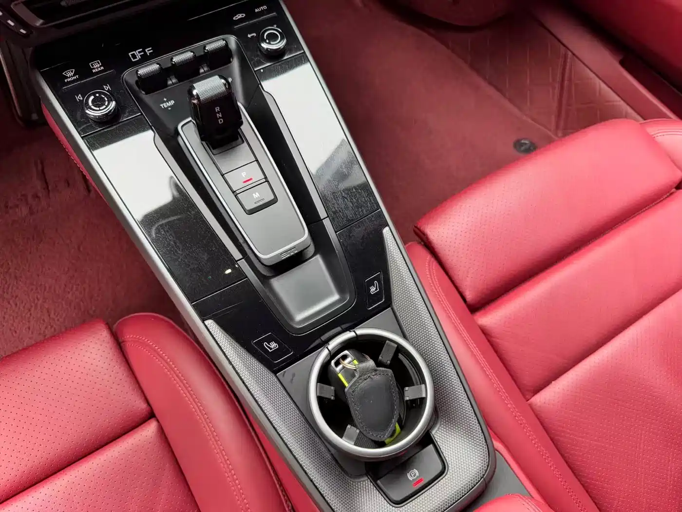 Porsche 911 2023 Carrera 3.0T фото 10