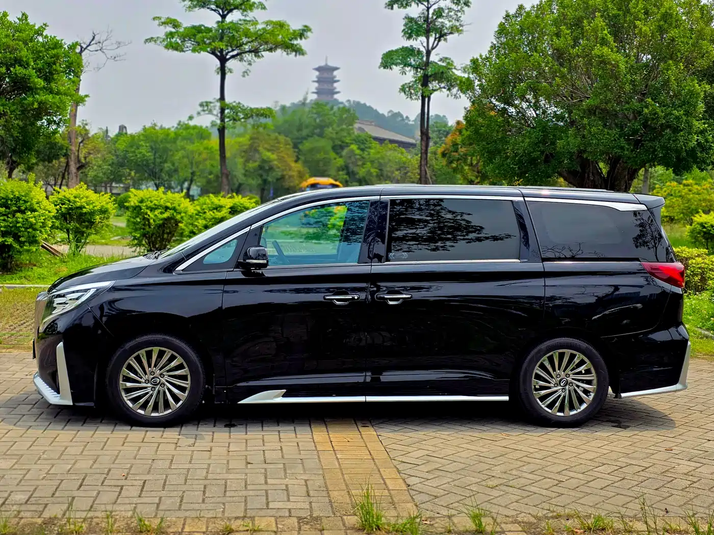 GAC Trumpchi Trumpchi M8 2021 Master Series 390T Ultimate Edition фото 4