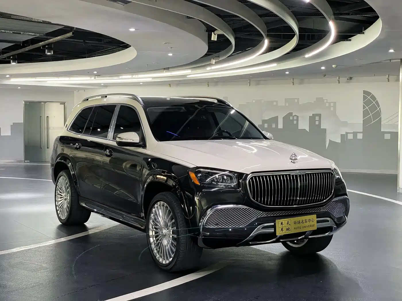 MERCEDES-BENZ MAYBACH GLS