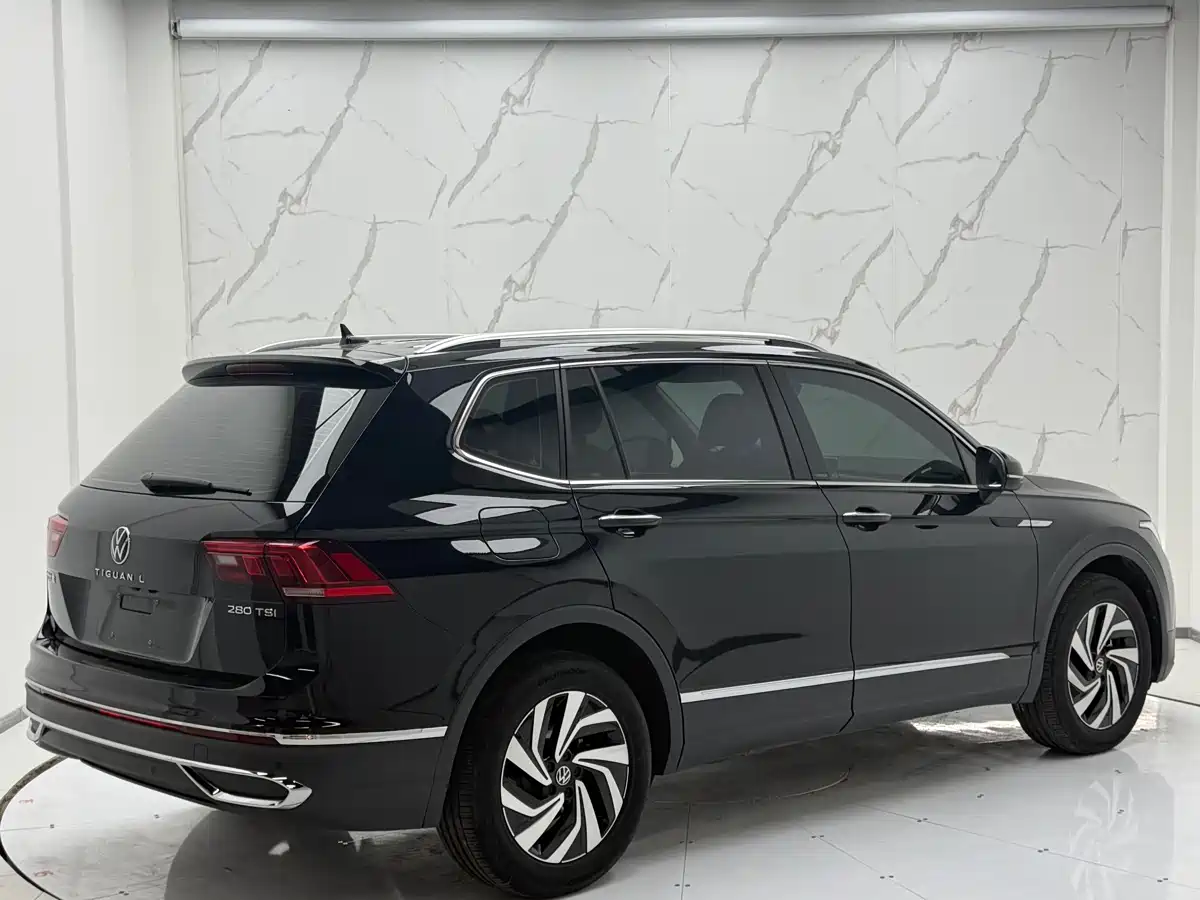 Volkswagen Tiguan L 2023 280TSI 2WD Trend Limited Edition фото 6