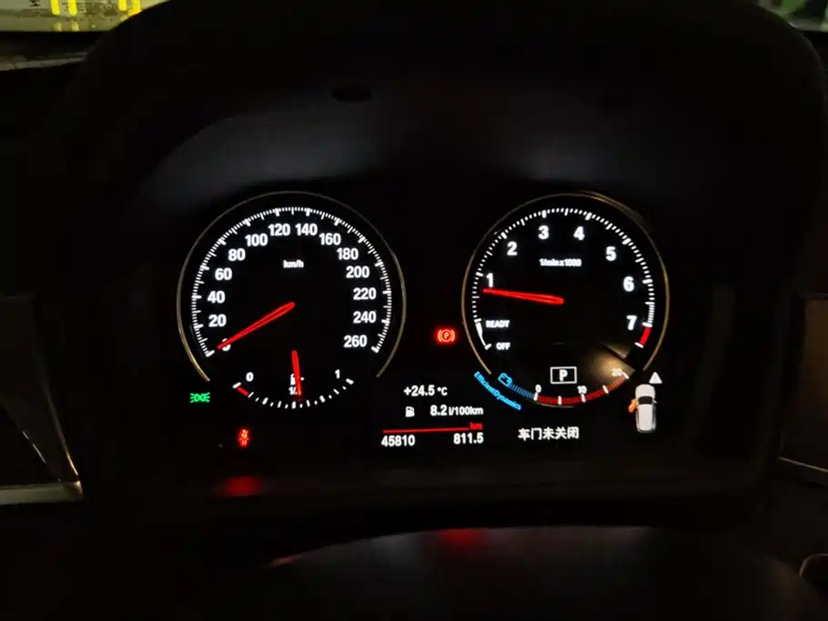 BMW X1 2019 xDrive20Li Premium Model фото 14