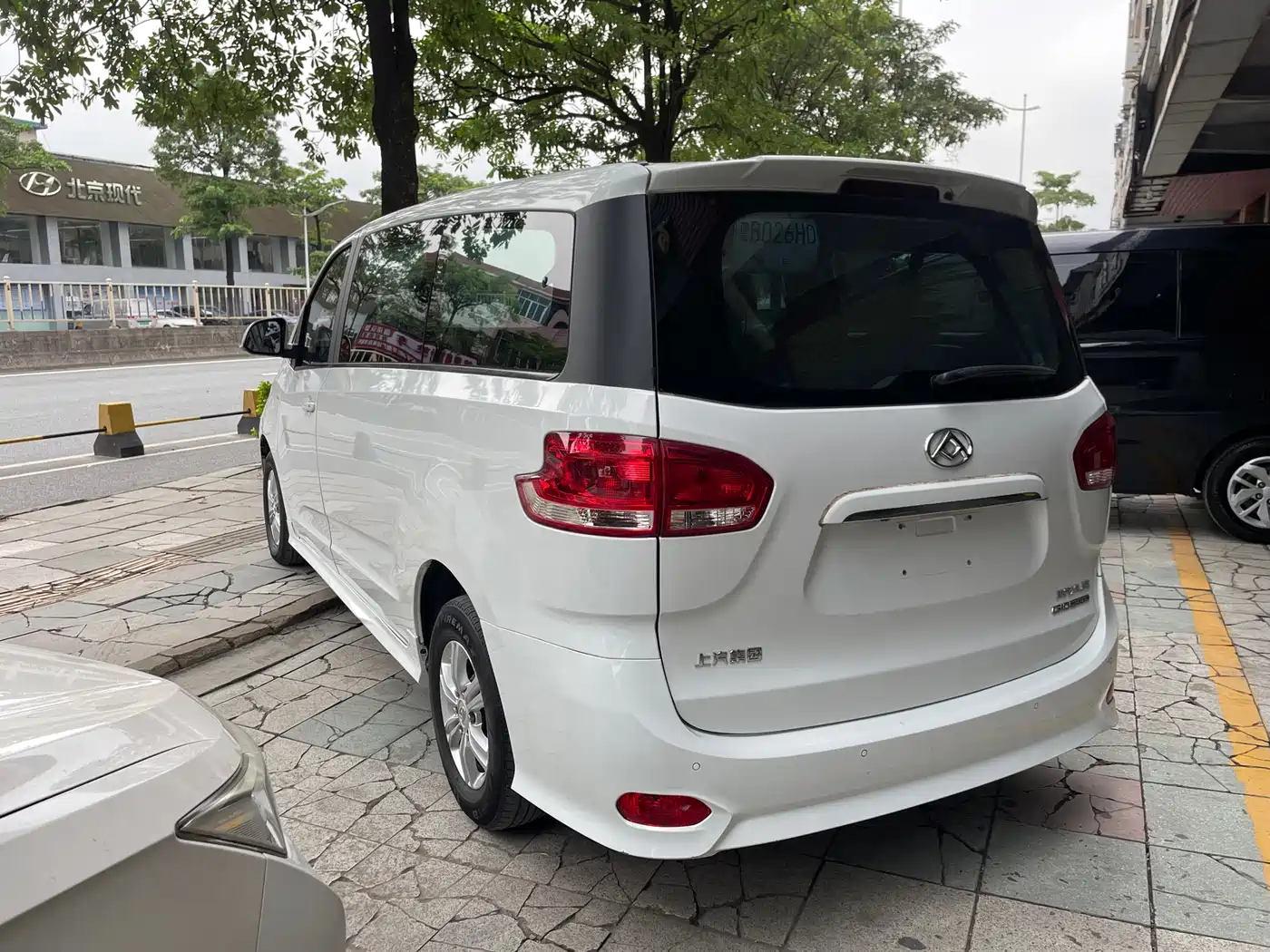 SAIC Maxus Maxus G10 2021 2.0T Manual Elite Edition Gasoline 7-Seater фото 8