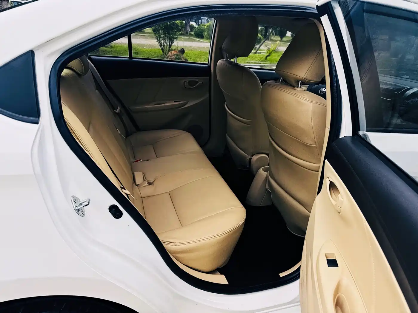 Toyota Vios 2016 1.5L Automatic Zhi Zhen Xing Yao Edition фото 12