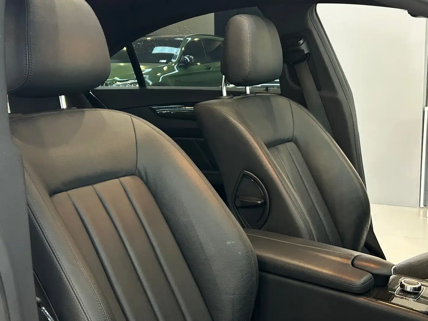 Mercedes-Benz CLS 2016 CLS 260 Edition фото 11