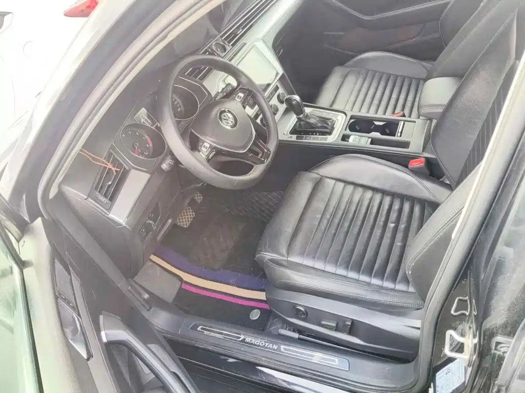 Photo 8 - Volkswagen Magotan