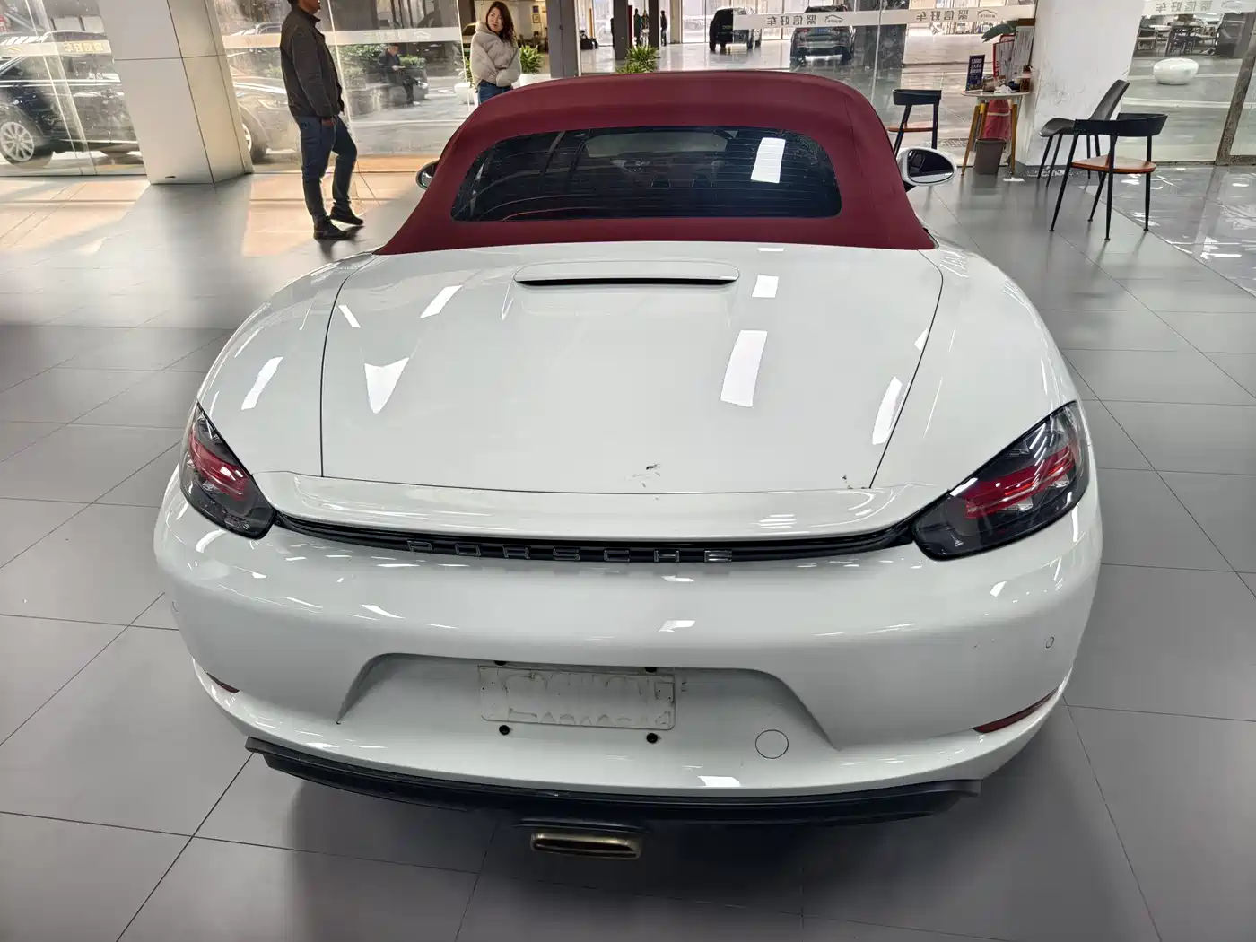 PORSCHE 718