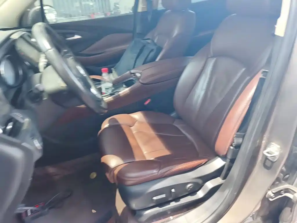 Photo 15 - Buick Envision Plus