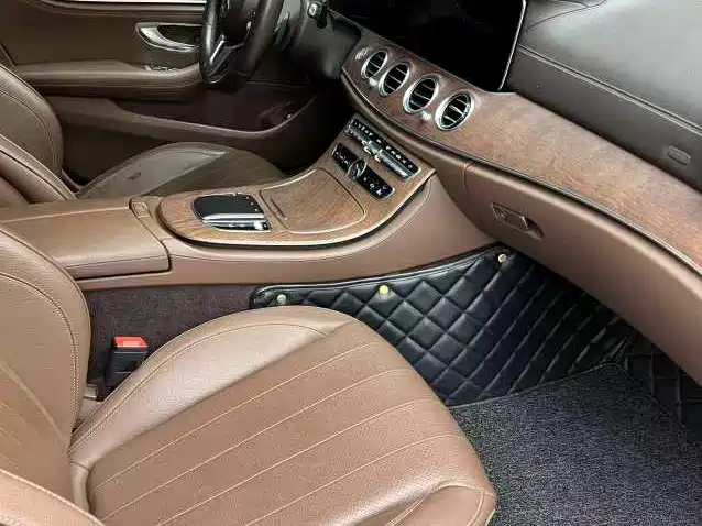 Mercedes-Benz E-Class 2020 E 300 L Luxury Model фото 5