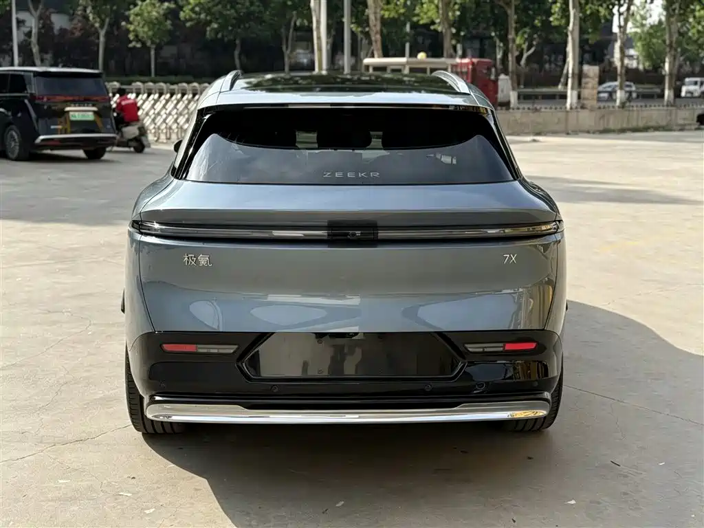 Zeekr 7X 2025 Model 75kWh RWD Smart Driving Edition фото 7