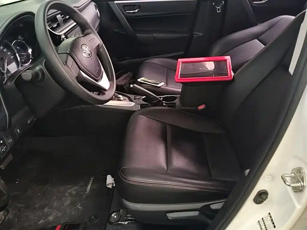 Toyota Corolla 2017 Facelift 1.2T S-CVT GL фото 15