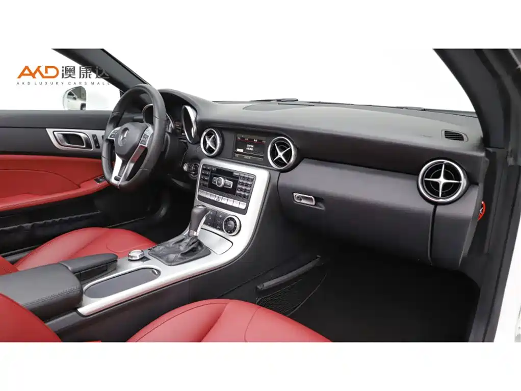Mercedes-Benz SLK-Class 2015 2011 SLK 200 Fashion