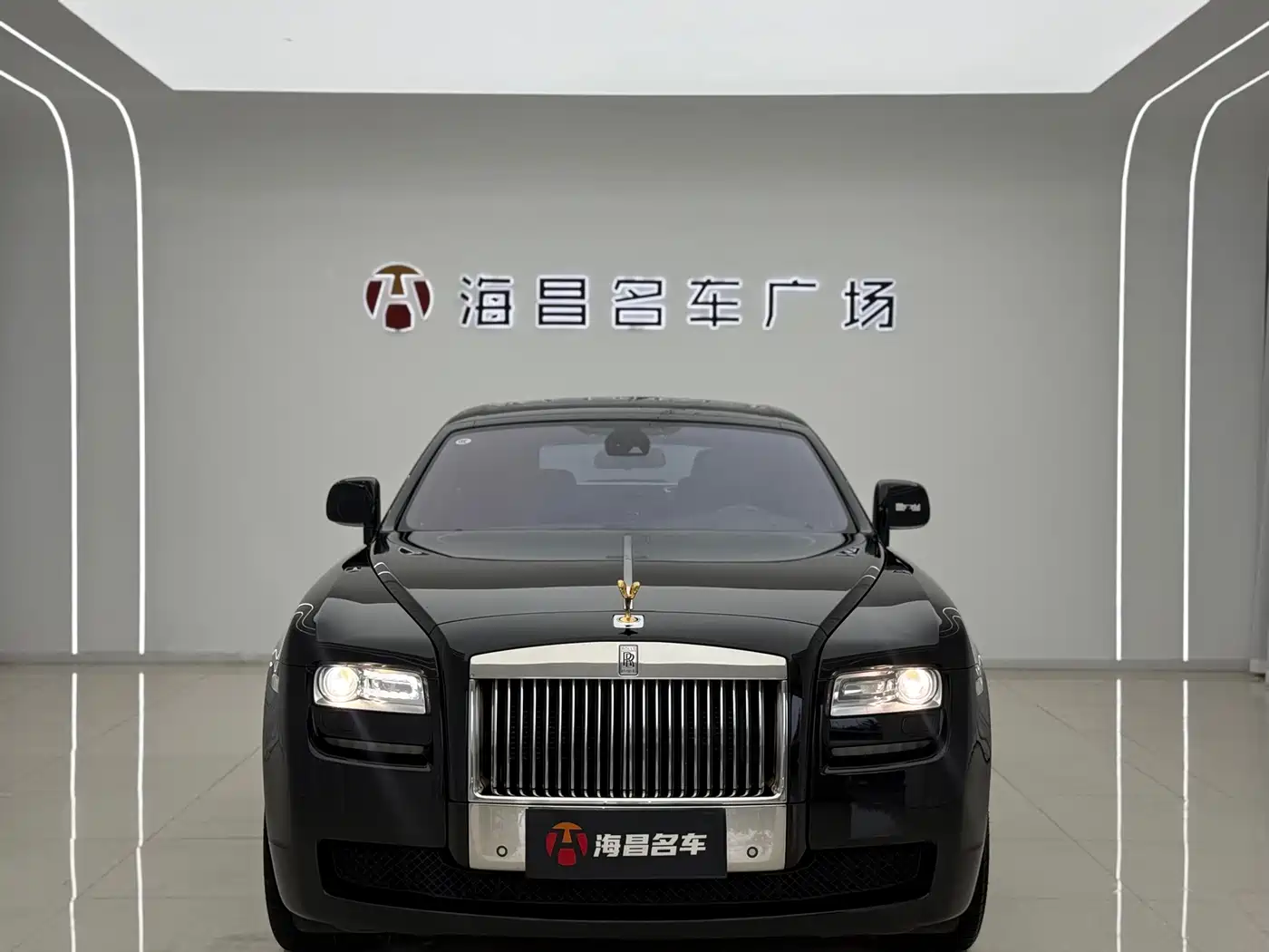 Rolls-Royce Ghost 2011 2010 Model 6.6T Standard