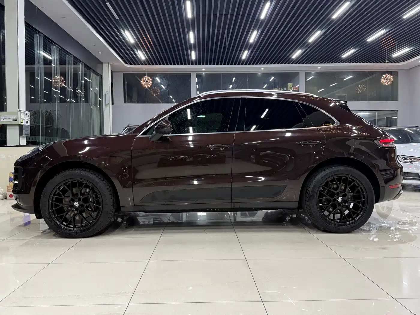 Porsche Macan 2018 Macan 2.0T фото 4