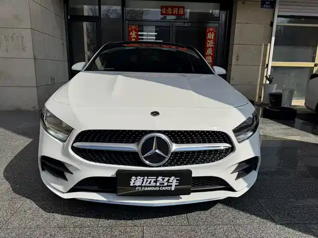 MERCEDES-BENZ A CLASS