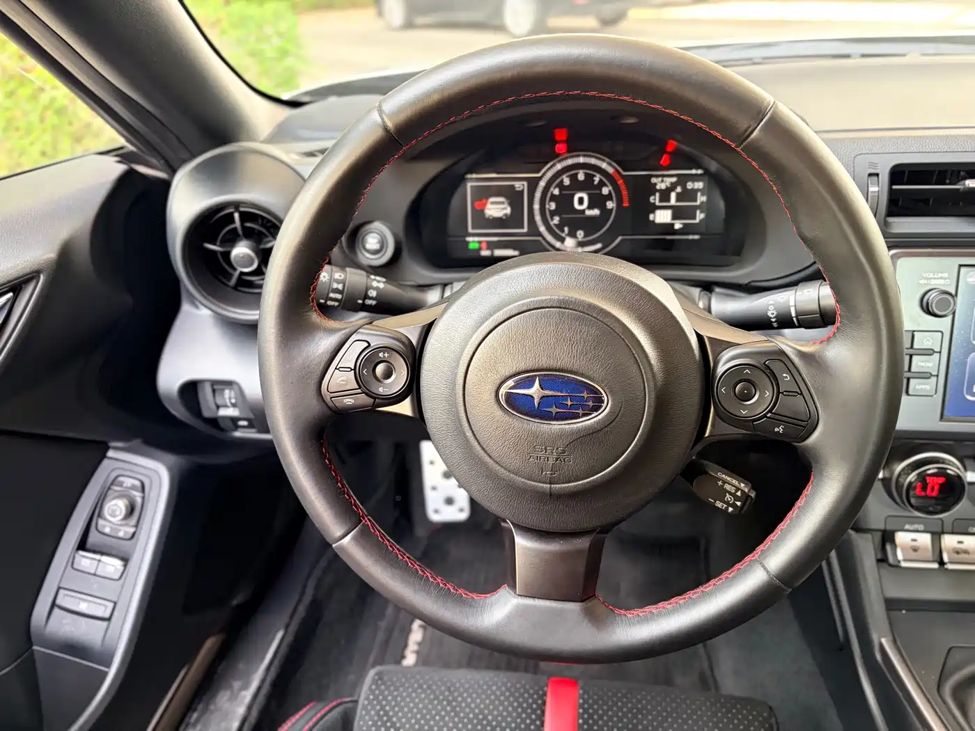 Subaru BRZ 2023 2.4L Manual 10th Anniversary Edition фото 15