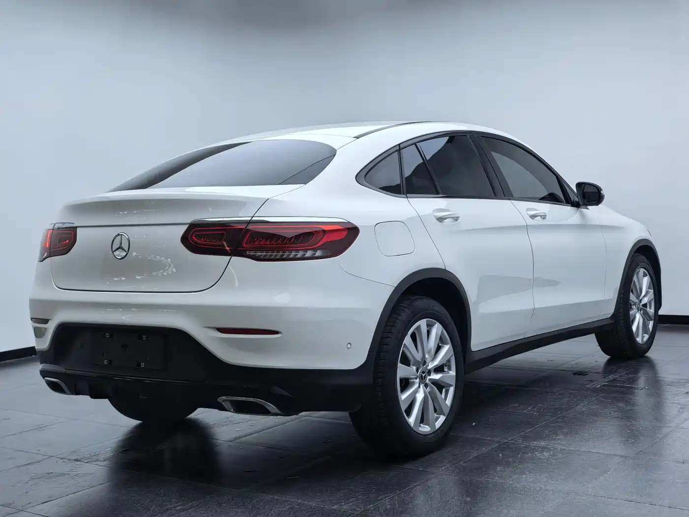 Mercedes-Benz GLC Coupe 2020 GLC 260 4MATIC Coupe SUV фото 21