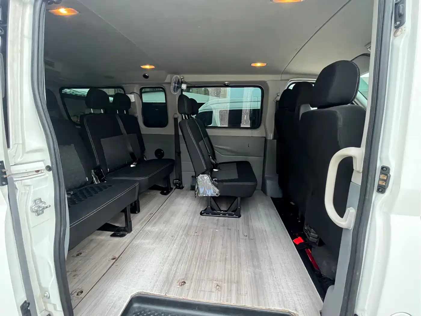 Photo 9 - SAIC Maxus Xintu V80