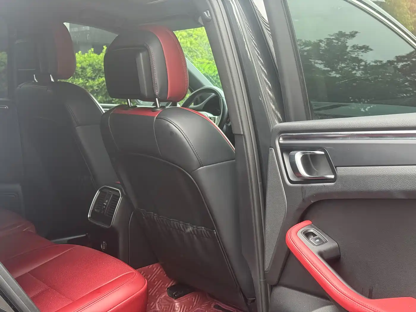 Porsche Macan 2021 Macan 2.0T фото 17