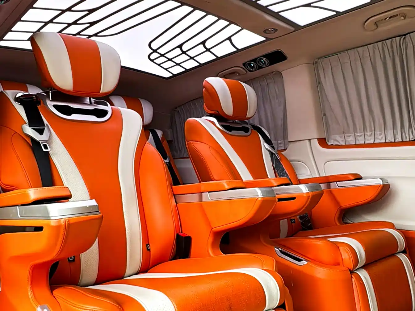 Mercedes-Benz Vito 2023 2.0T Elite 7-Seater фото 16