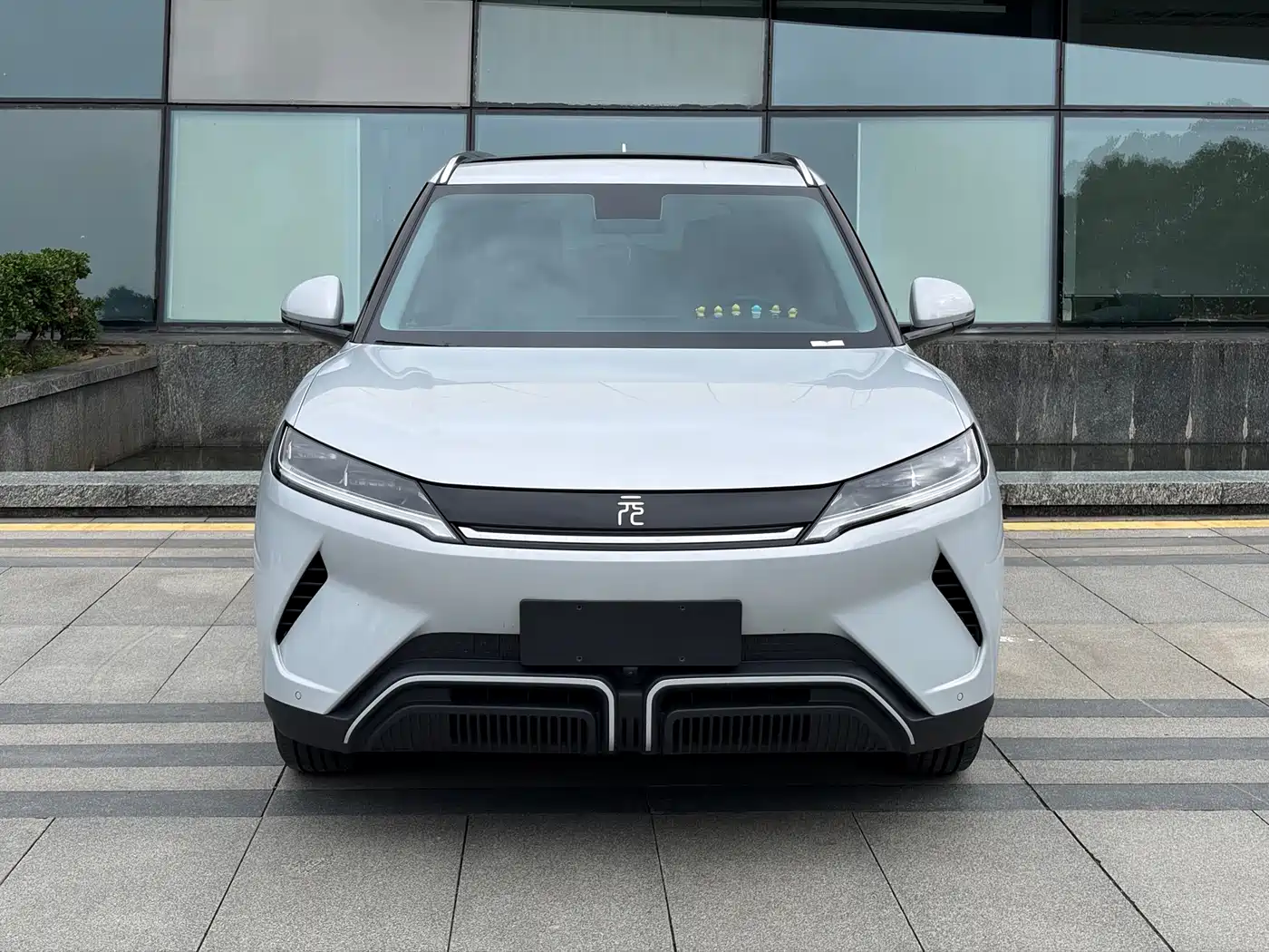 BYD Yuan UP 2024 401KM Surpass Edition фото 3
