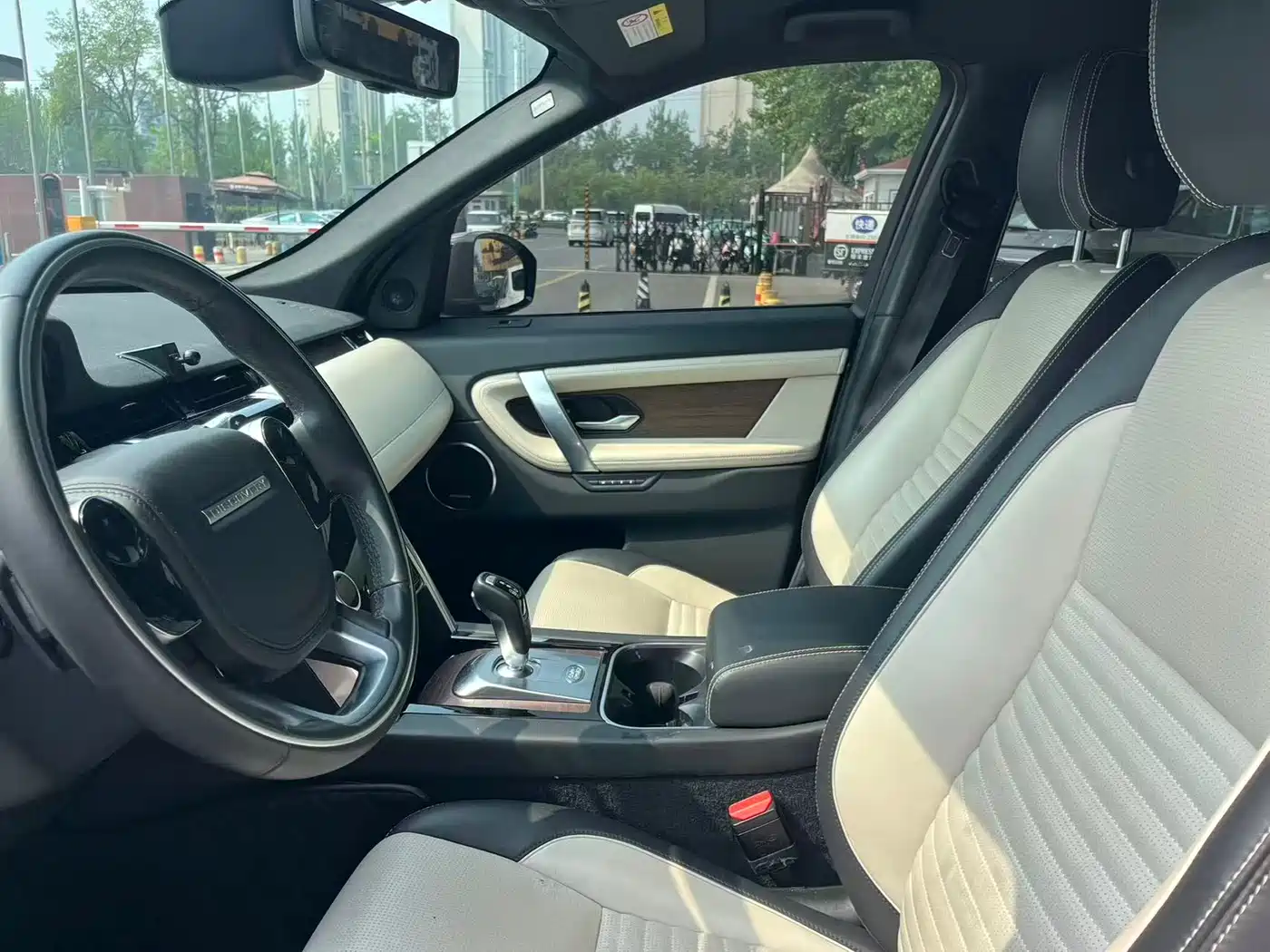 Land Rover Discovery Sport 2020 249PS R-Dynamic Luxury Custom фото 4
