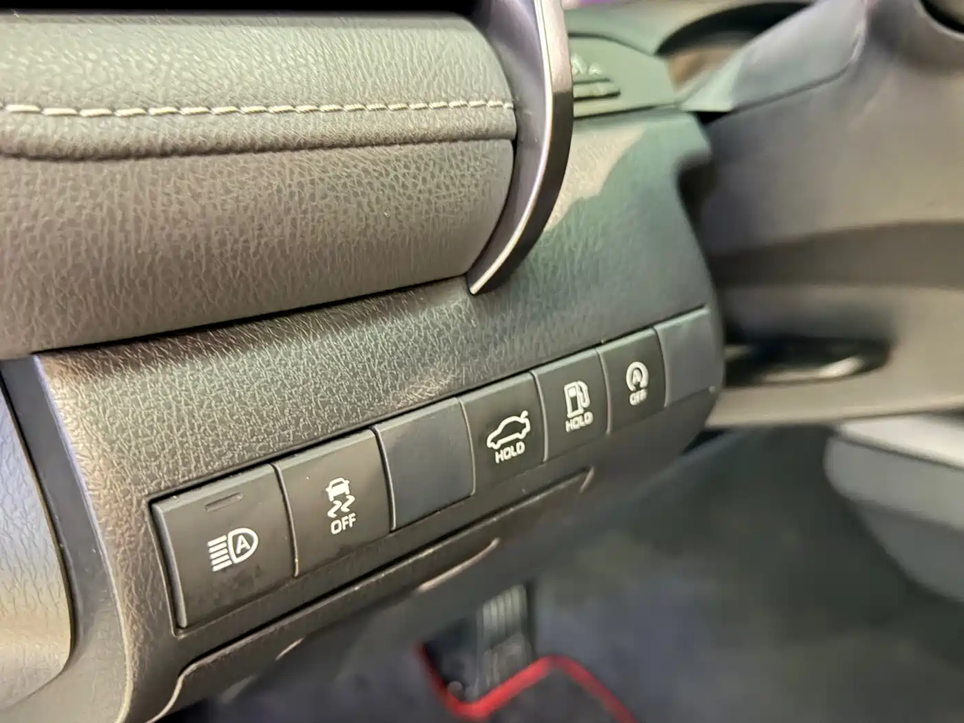 Toyota Camry 2023 2.5S Trend Edition фото 6