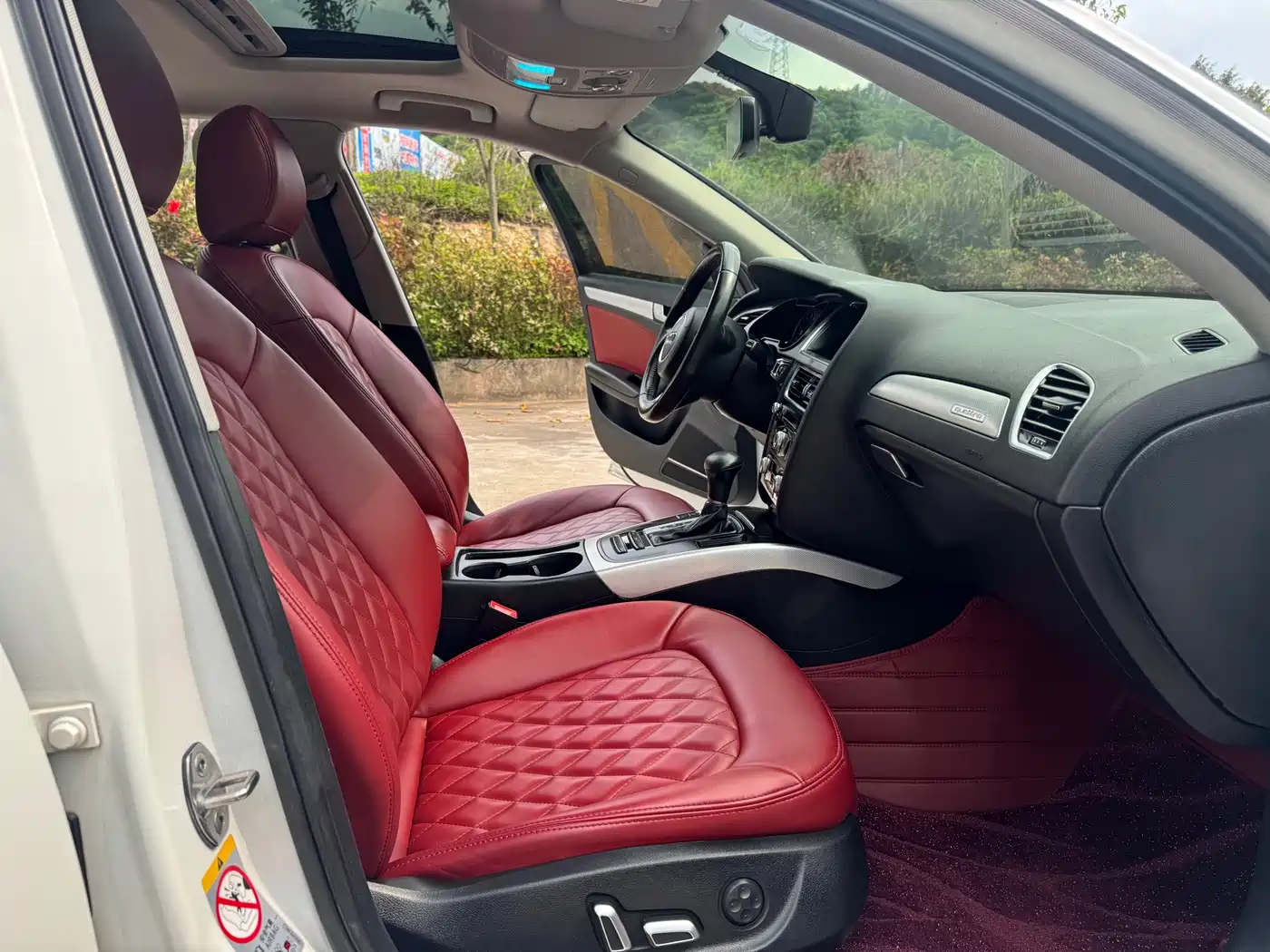 Audi A4L 2015 45 TFSI quattro Individual Sport фото 14