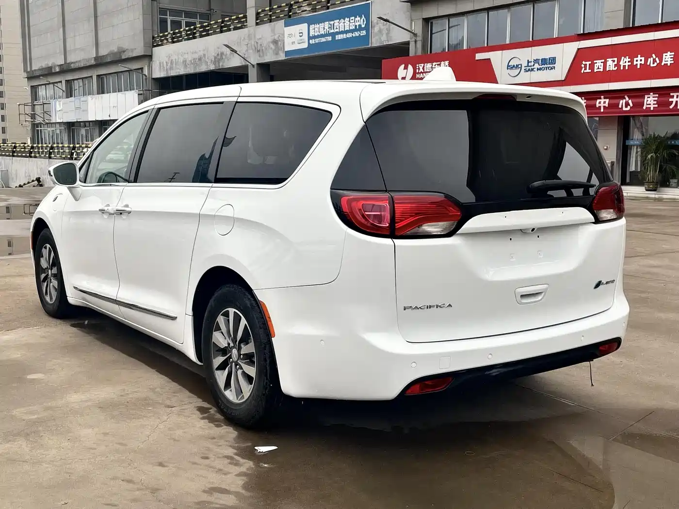 Chrysler Grand Caravan PHEV (Import) 2025 2019 3.6L Plug-in Hybrid
