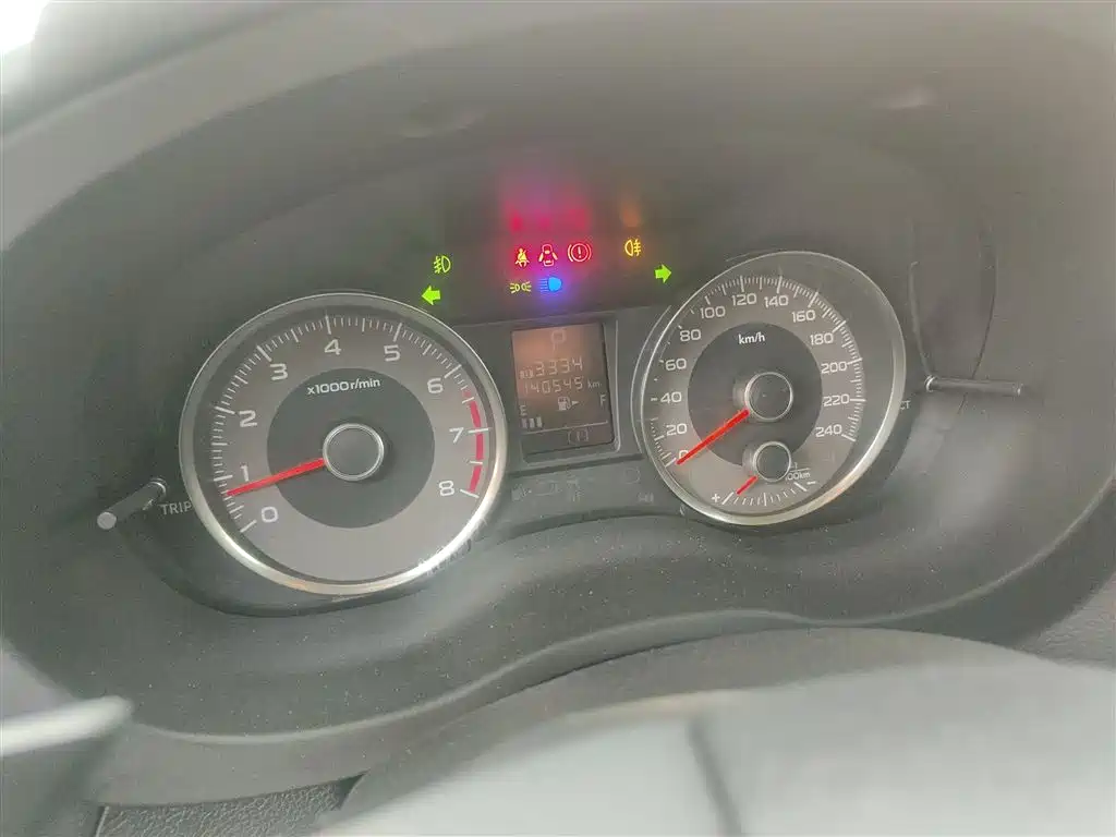 Subaru Forester 2016 2.0i Fashion Navigation Edition фото 12