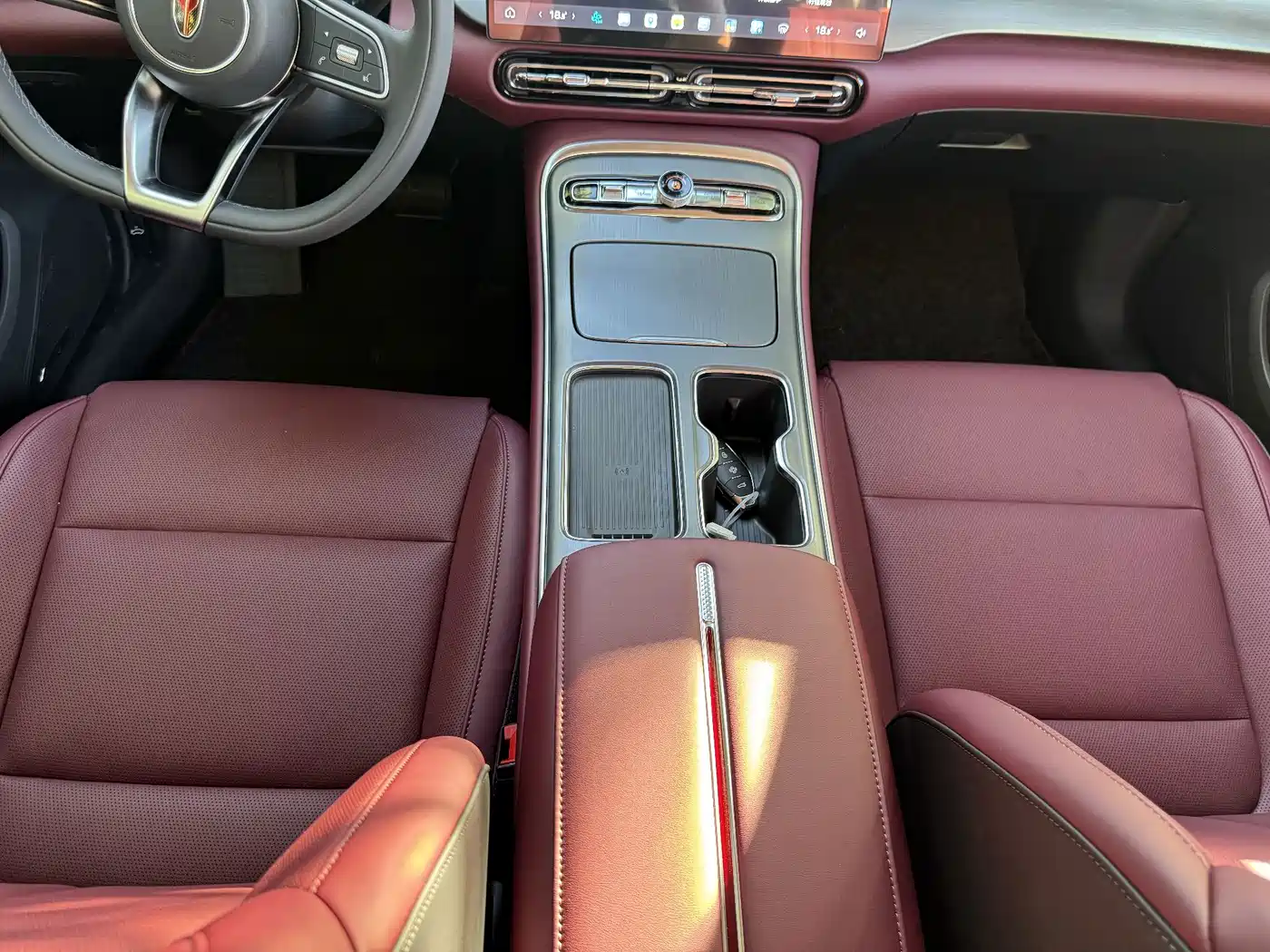 Photo 13 - Hongqi H5