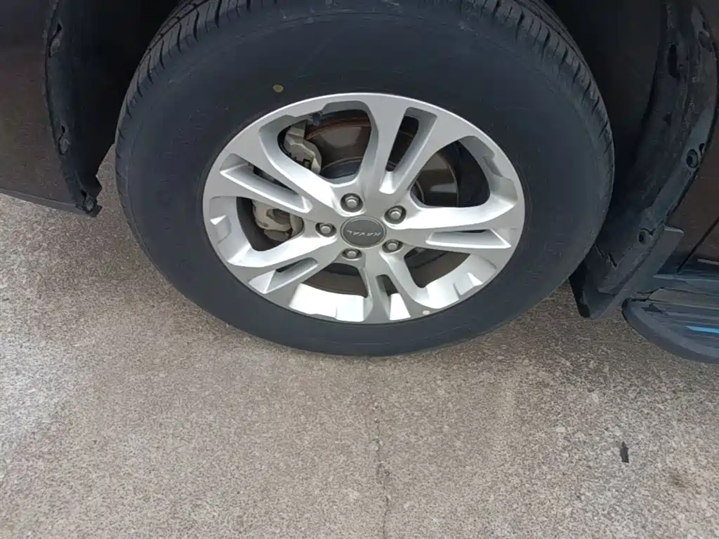 Haval M6 2018 Facelift 1.5T DCT 2WD Elite Edition фото 25