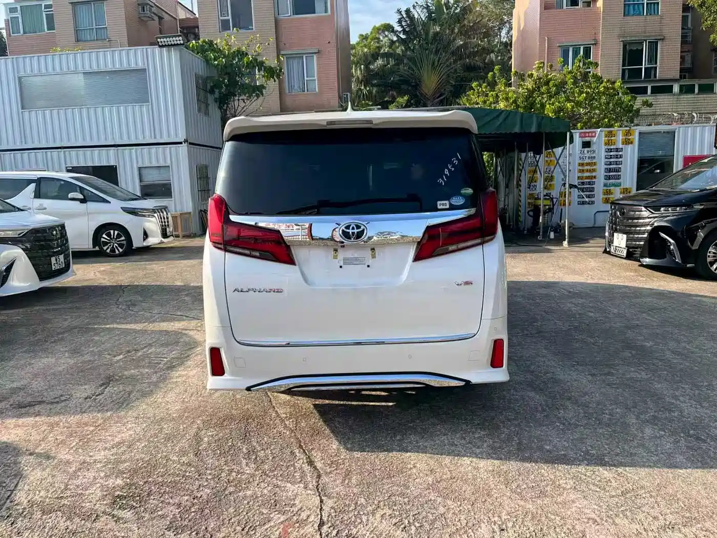 Toyota Alphard 2015 3.5L Luxury Edition фото 4
