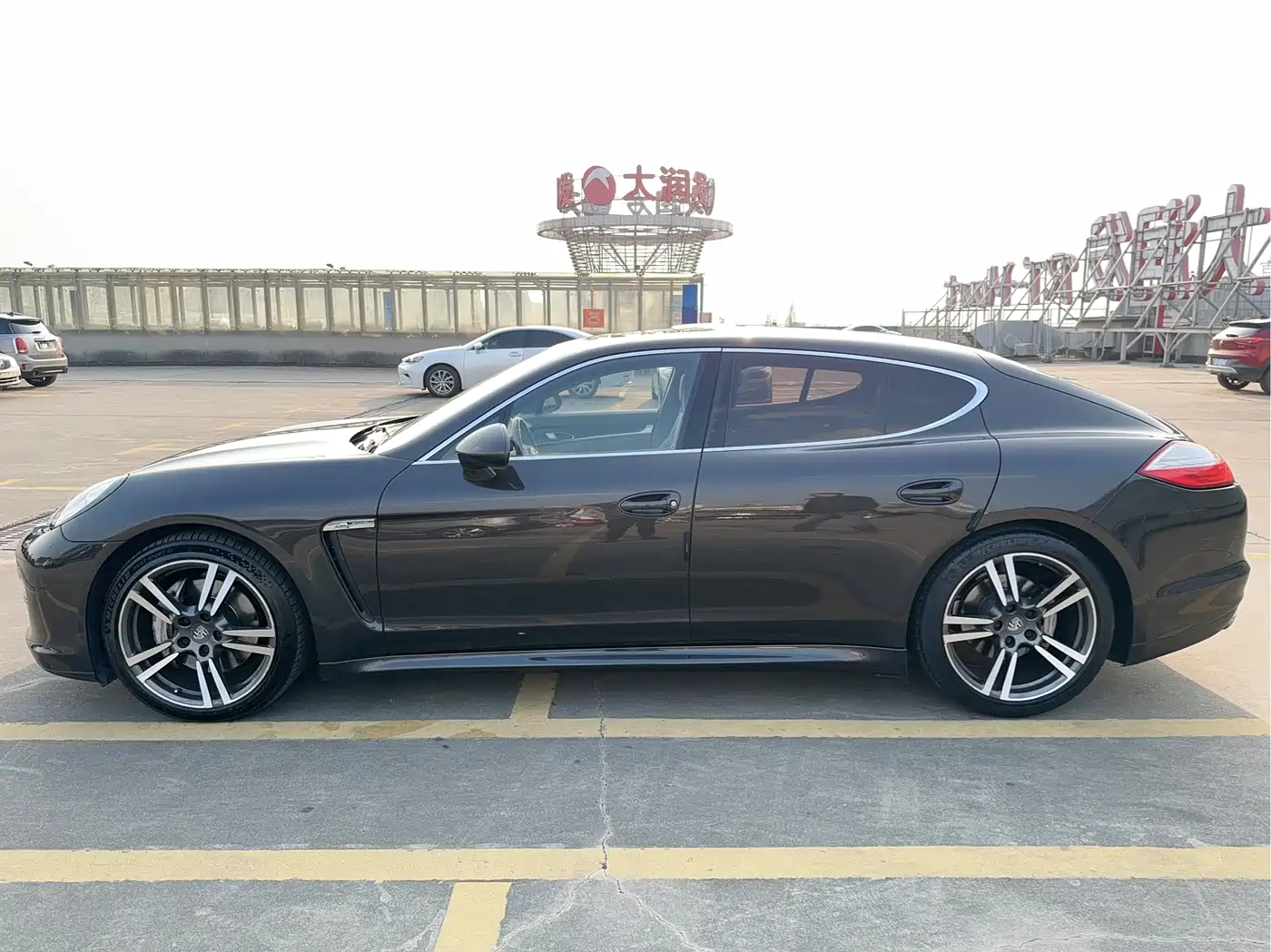 Porsche Panamera 2010 Model Panamera 4S 4.8L фото 7