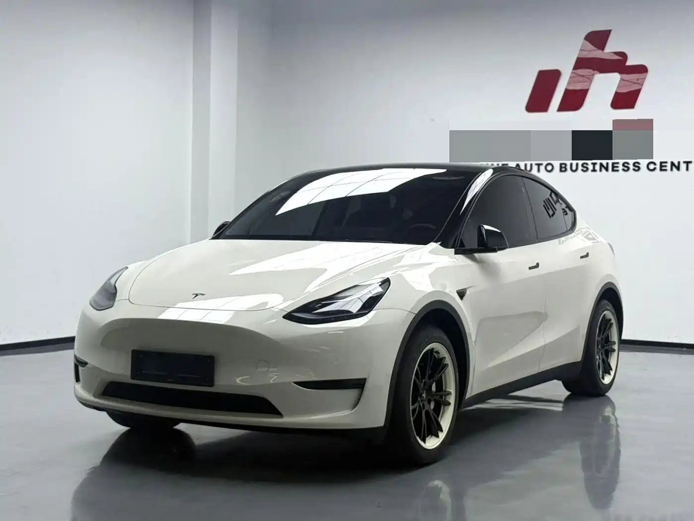 Tesla Model Y 2023 Rear-Wheel Drive Edition