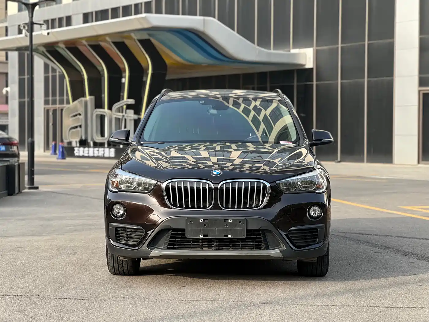 BMW X1 2019 sDrive18Li Fashion Model фото 2