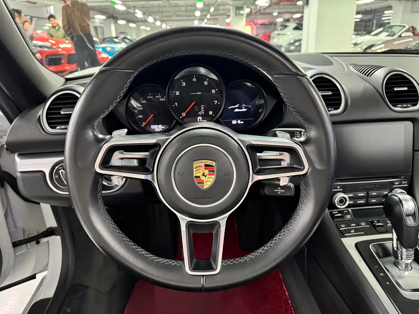 Porsche 718 2016 Boxster 2.0T фото 8