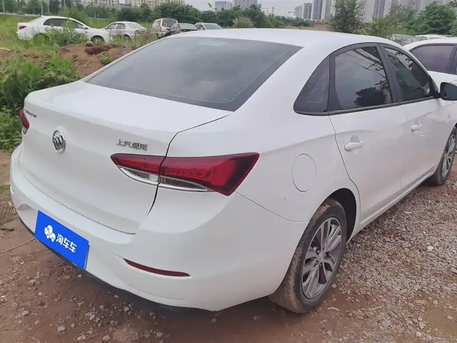 Buick Excelle 2021 Facelift 1.3T Auto Mild Hybrid Elite фото 3