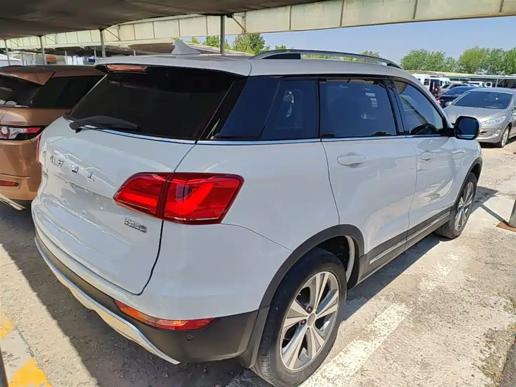 Haval H6 Coupe 2015 Blue Label 2.0T 2WD Premium фото 7